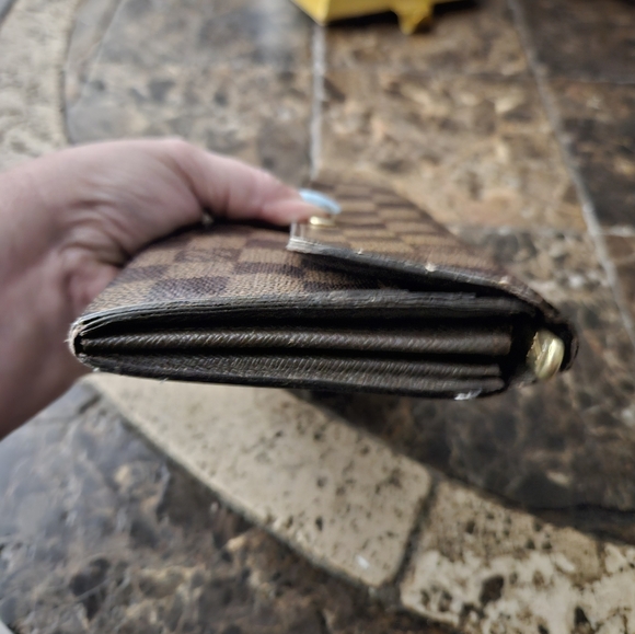 Louis Vuitton Damier Portefeuille Sarah Long Wallet - Picture 8 of 10